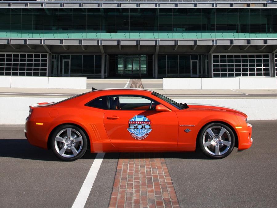  Chevrolet Camaro SS Indy 500 Pace Car 2010 года  (фото 11 из 16)